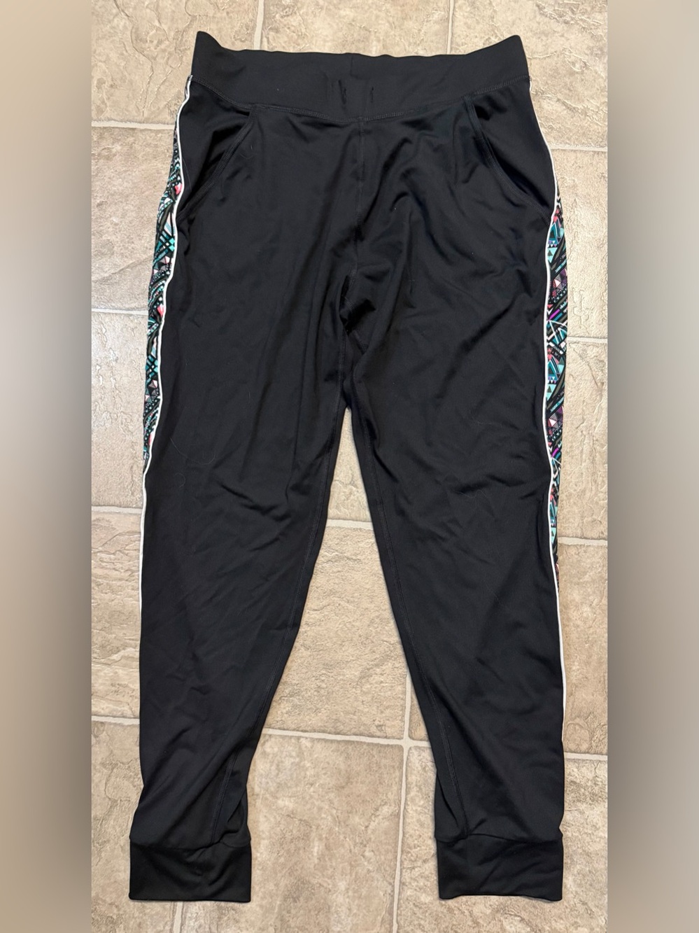 Victoria’s Secret PINK Ultimate Jogging Legging/Pant with Aztec Side Stripe